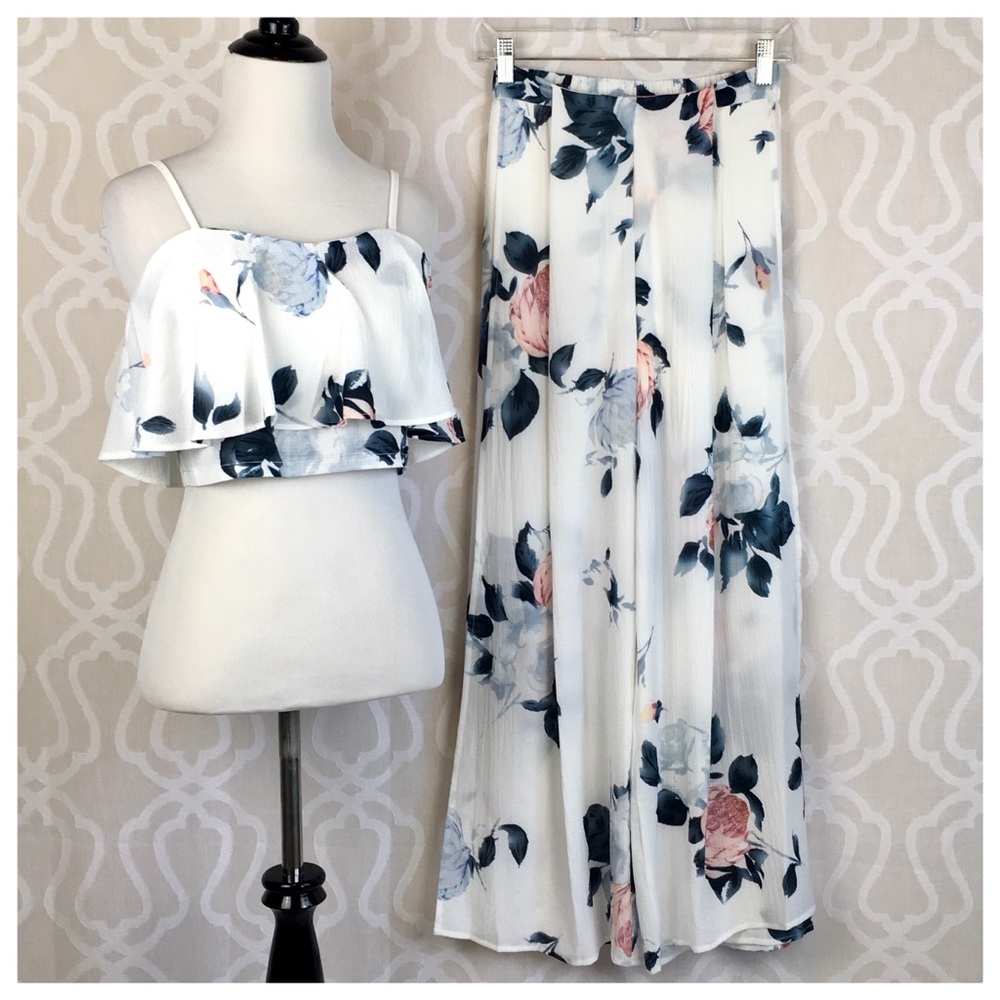 2 Piece Floral Jumpsuit - Picture 6 of 8